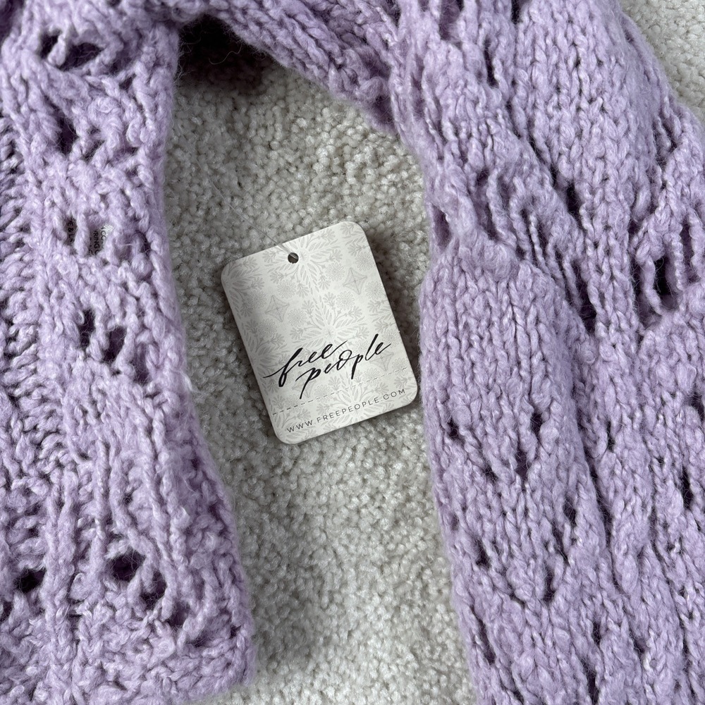 Free People Avery Crop Cardigan Orchid Dust Women's Medium Crochet Purple NWT - Picture 6 of 16